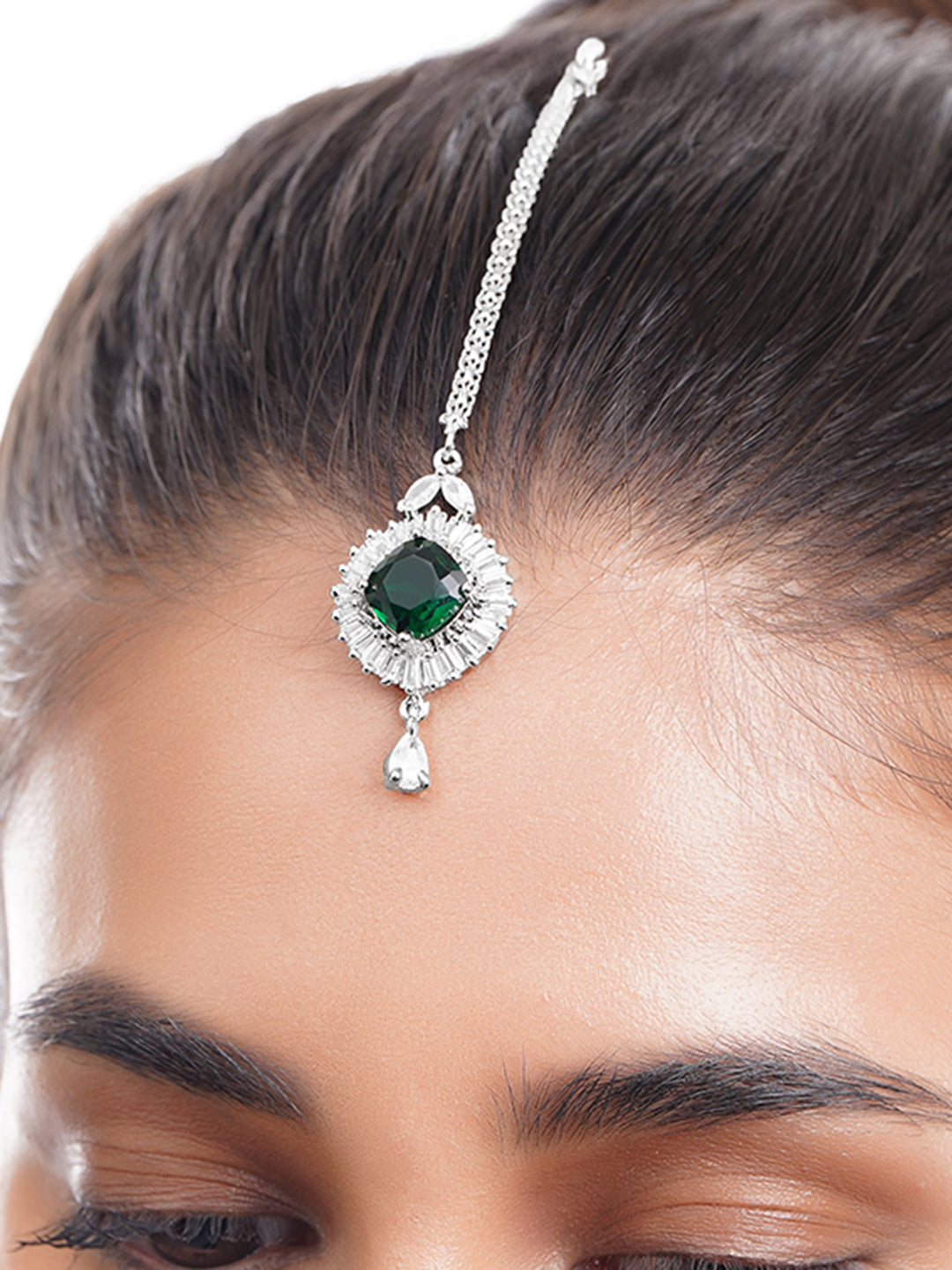【Rubans】 Rhodium Plated American Diamond Zirconia Emerald Maang Tikka｜ロジウムメッキ アメリカンダイヤモンド ジルコニア エメラルド マーンティッカ