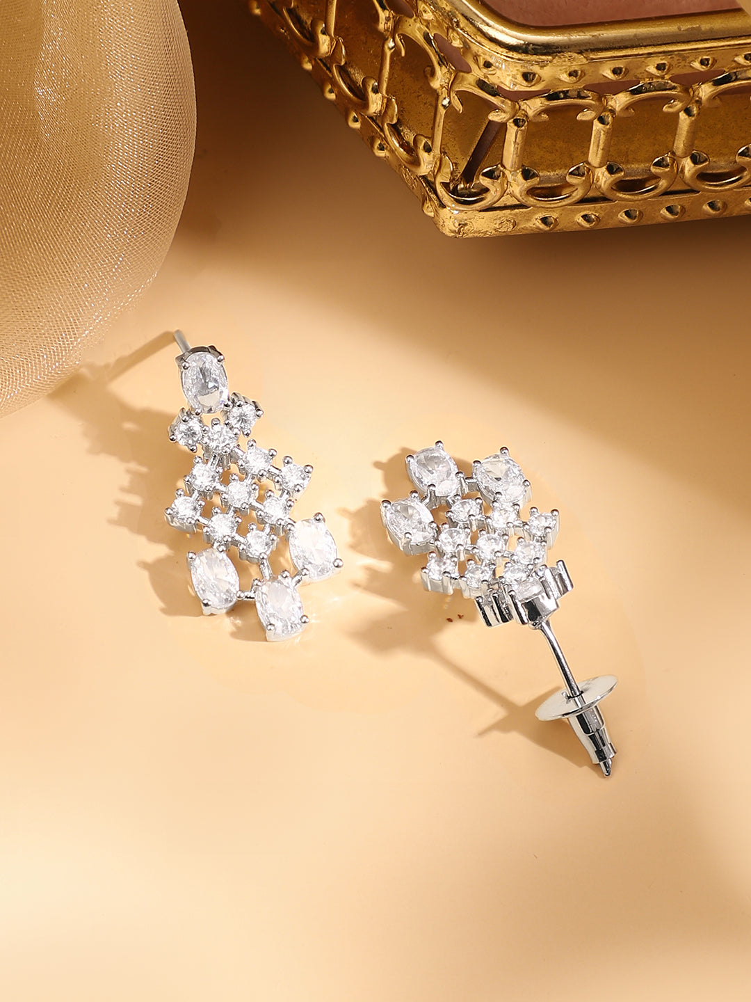 Rubans Rhodium-Plated White Cubic Zirconia Studded Statement Necklace Set フリーサイズ