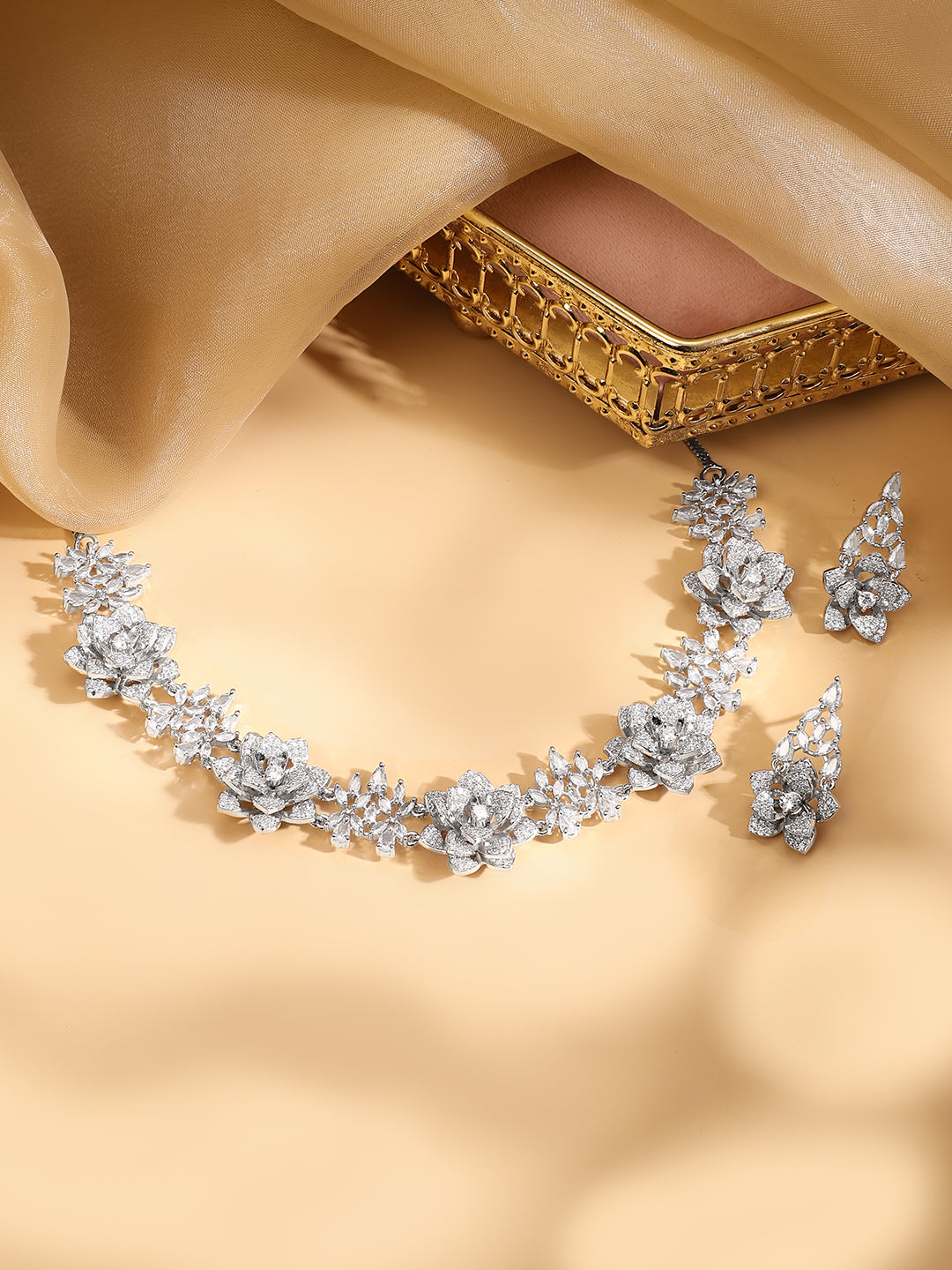 American Diamond Zirconia Floral Motif Necklace Set フリーサイズ