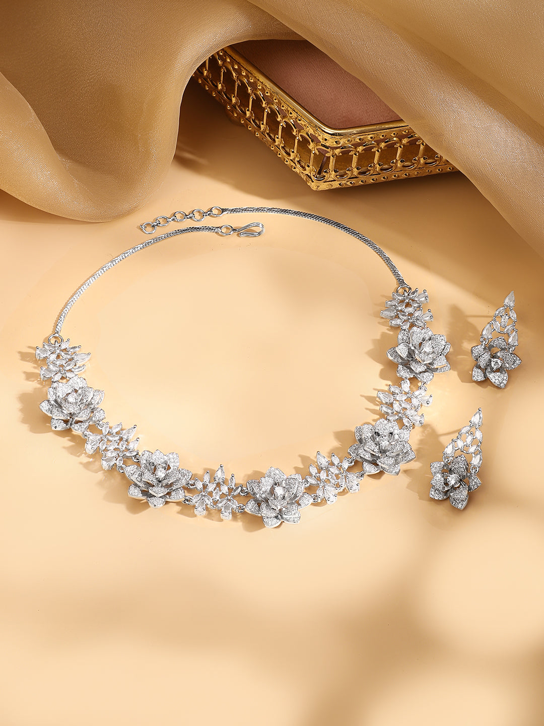 American Diamond Zirconia Floral Motif Necklace Set フリーサイズ