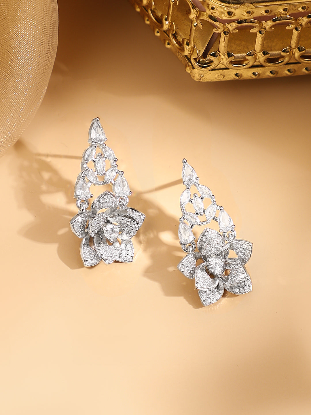 American Diamond Zirconia Floral Motif Necklace Set フリーサイズ