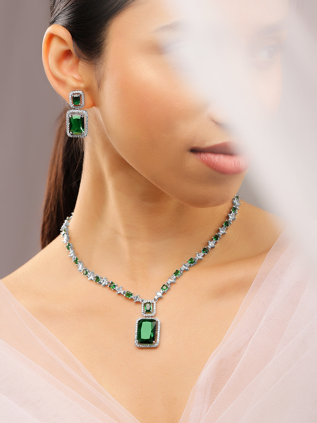 American Diamond Zirconia Emerald Necklace Set フリーサイズ