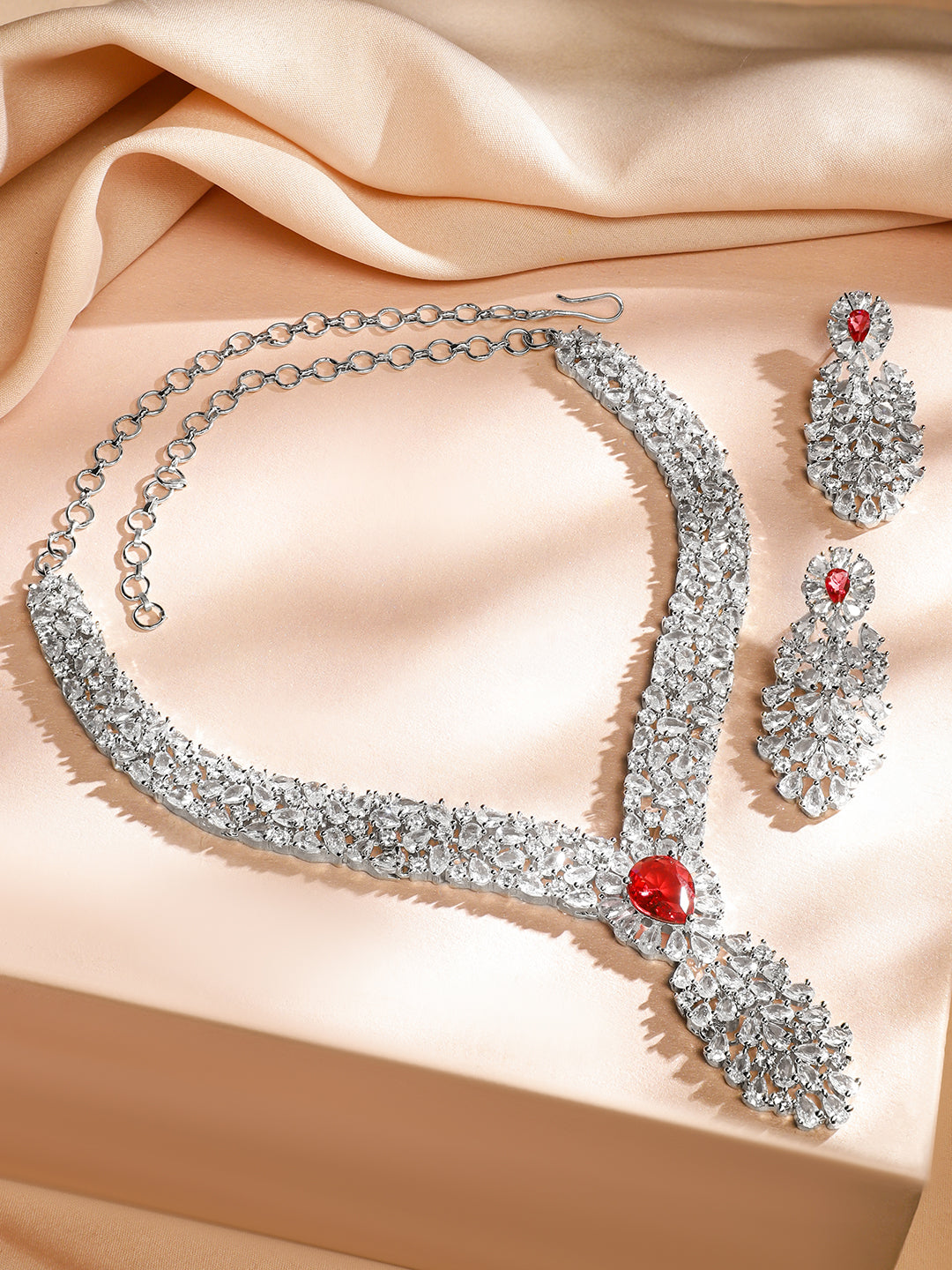 Leaf Design Crystal Necklace Set Red