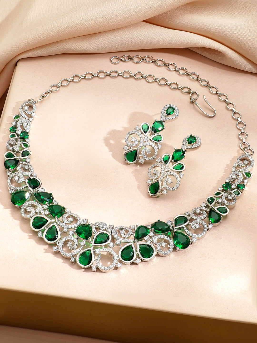 Emerald Royale Necklace Set フリーサイズ