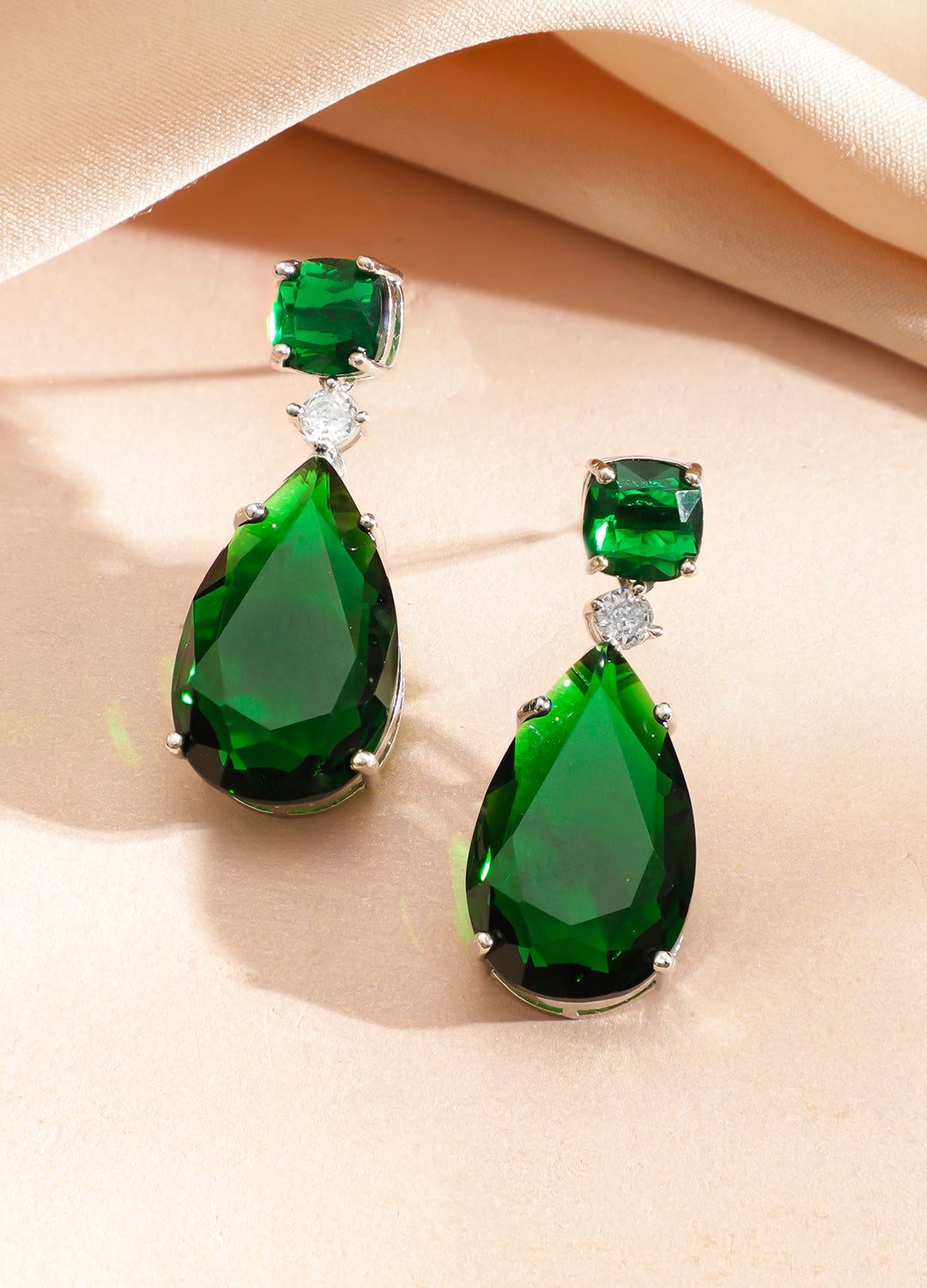 American Diamond Zirconia Emerald Drop Necklace Set フリーサイズ