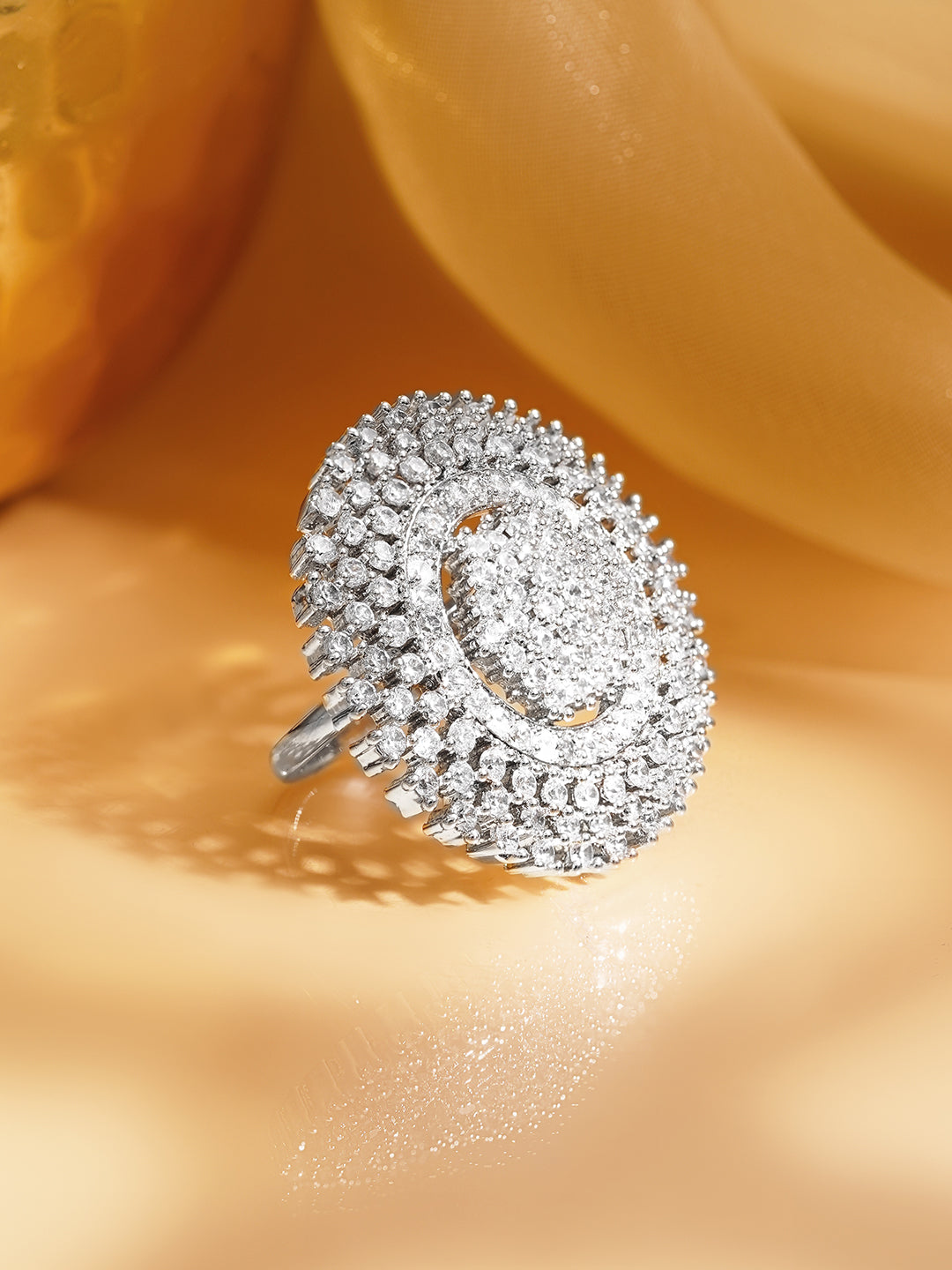 Cubic Zirconia Sunburst Cocktail Ring フリーサイズ