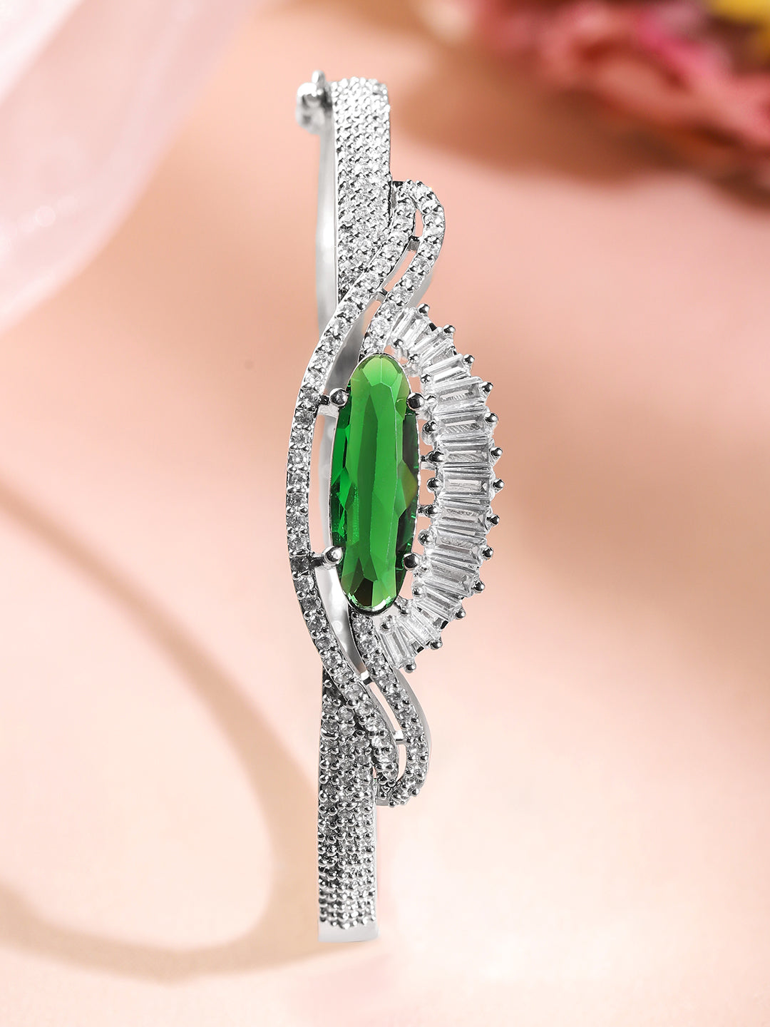 Rubans Rhodium-Plated Emerald Green & White Cubic Zirconia Studded Designer Bracelet フリーサイズ
