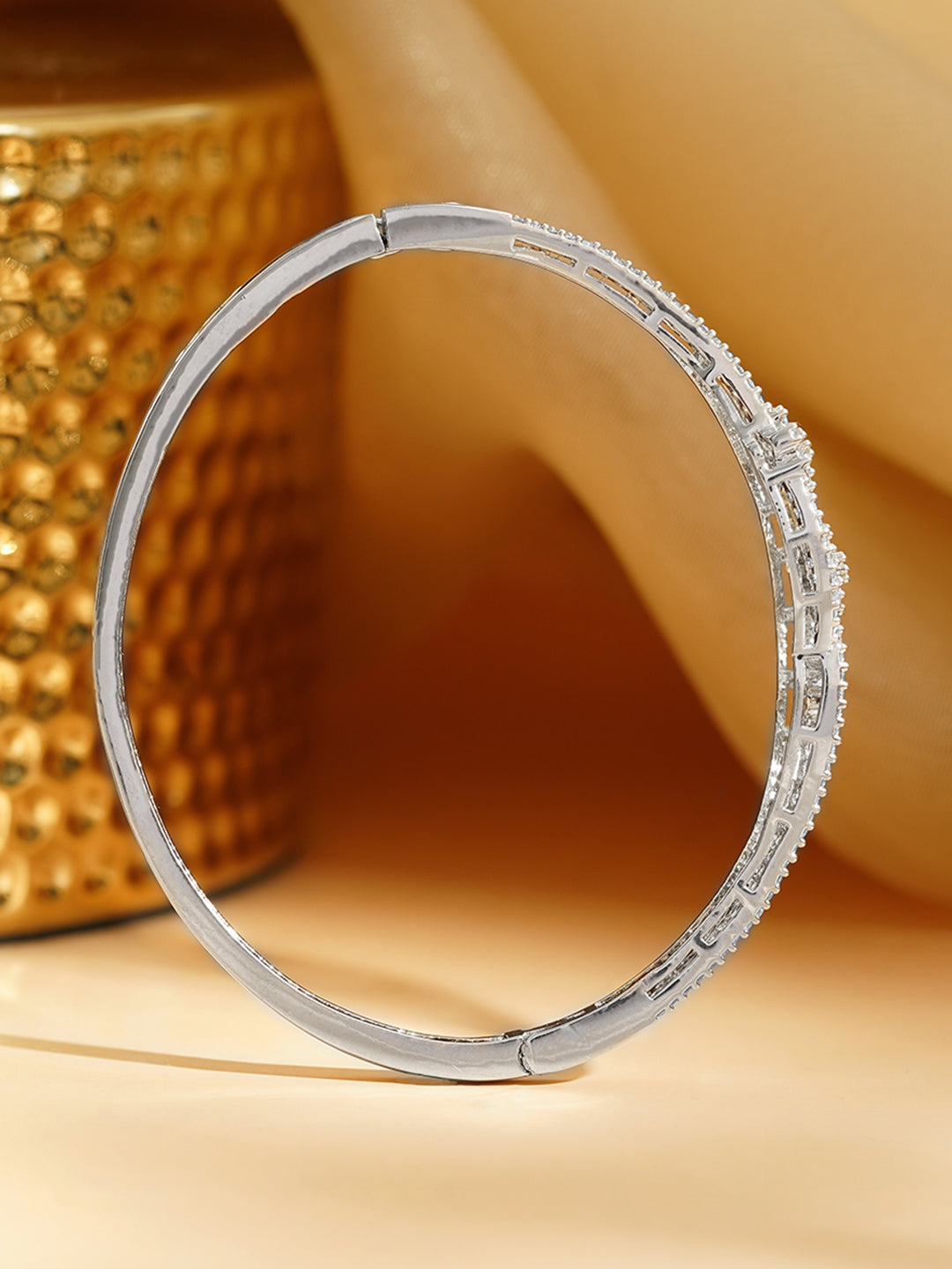 Crystal Bloom Statement Bracelet Length - 2.6 cm