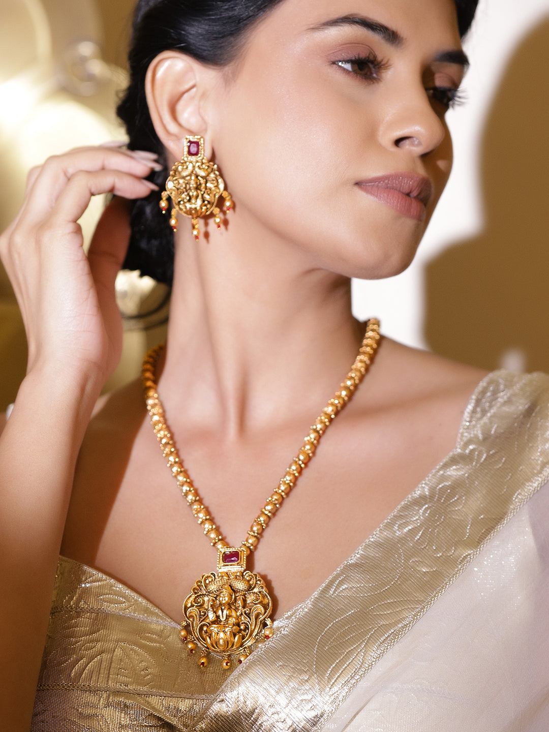 Lakshmi Motif Temple Necklace Set フリーサイズ