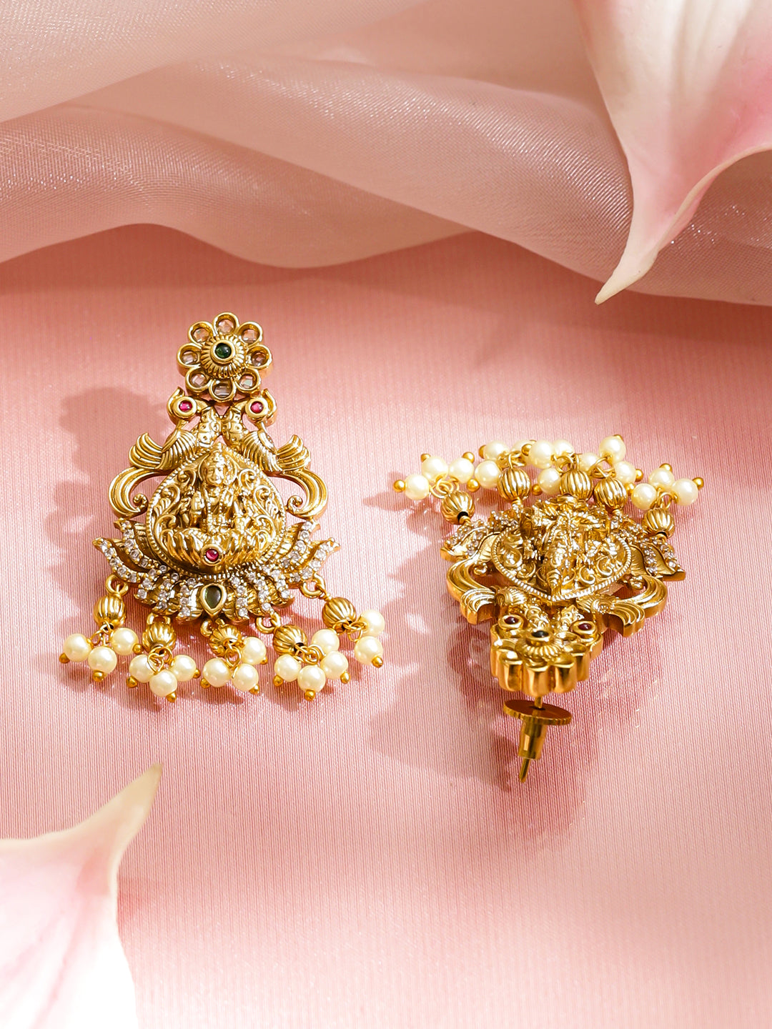 Laxmi Motif Gold Toned Pearl Drop Choker Set フリーサイズ