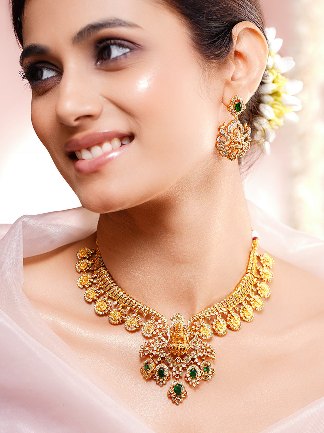 Temple Jewellery Necklace Set With Emerald Accents フリーサイズ