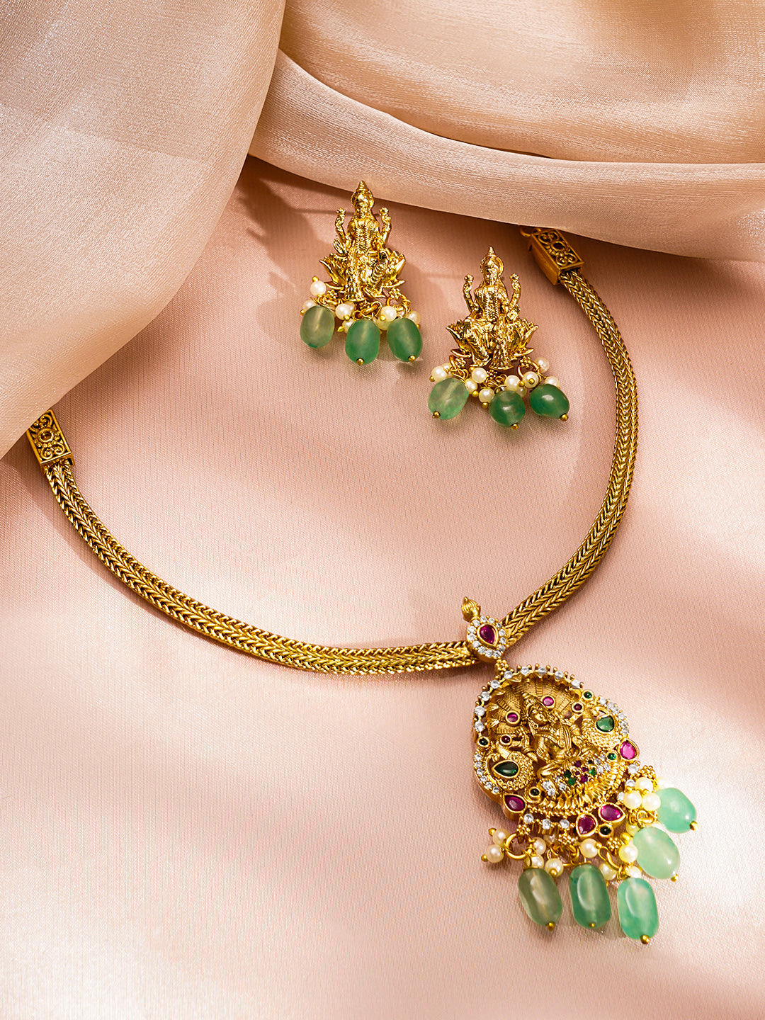 Temple Pendant Pastel Green Bead Necklace Set フリーサイズ