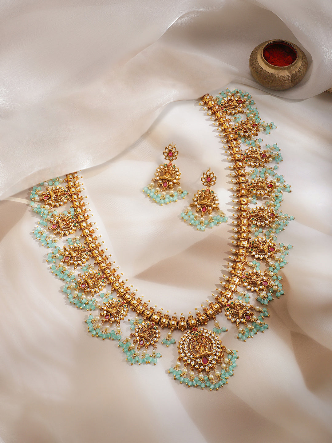 【Rubans】 Gold Plated Kundan Blue Beaded Laxmi Motif Necklace Set｜ゴールドメッキ クンダン ブルービーズ ラクシュミーモチーフ ネックレスセット