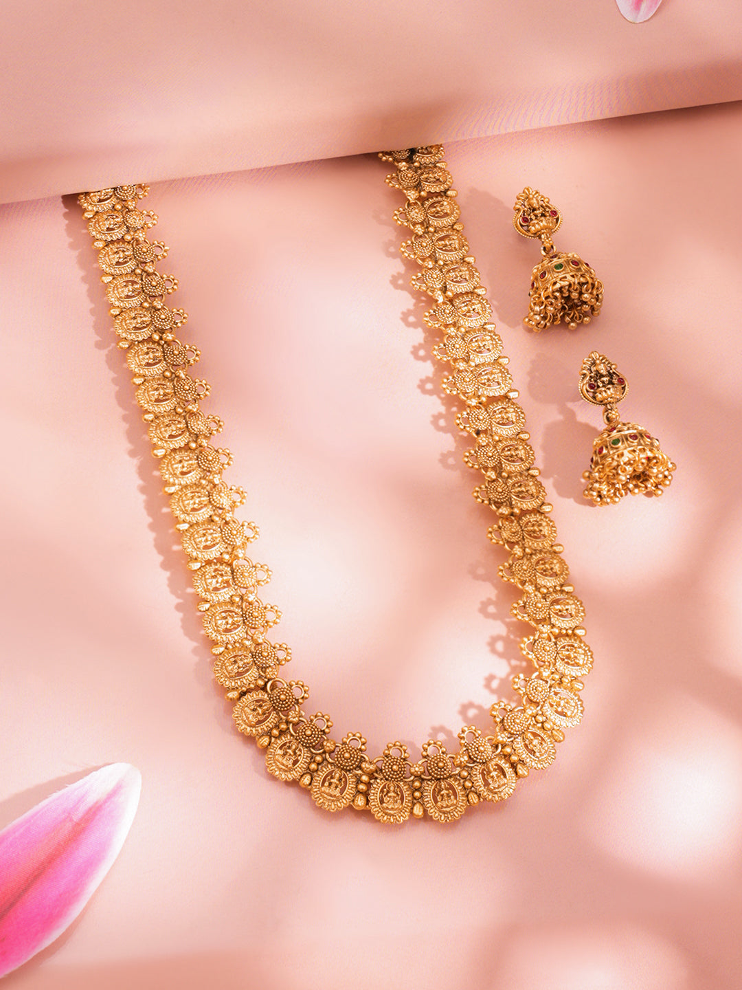 Bride’s Golden Glow Temple Necklace Set Length - 23.5 cm