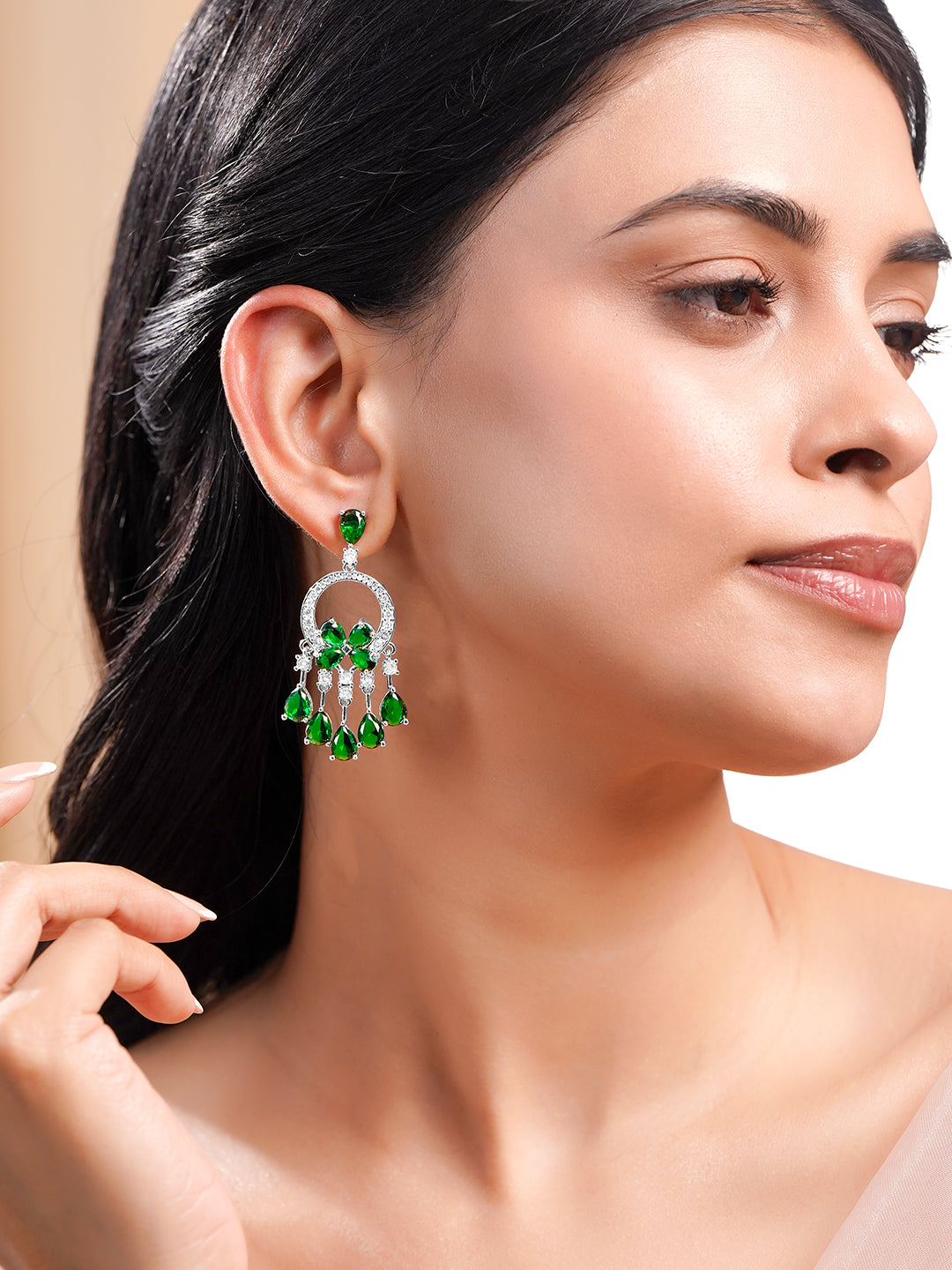 Emerald Crystal Cascade Statement Earrings フリーサイズ