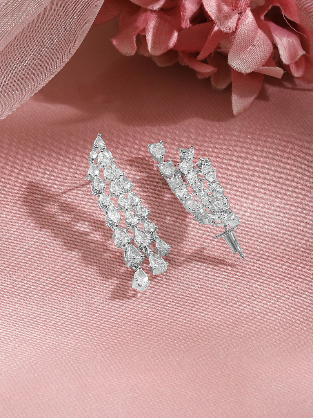 Sparkling American Diamond Dangler Earrings フリーサイズ