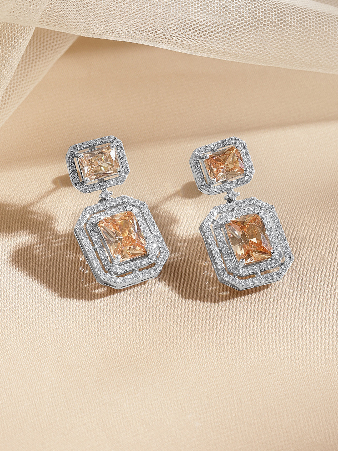 Champagne Minimal Glam Western Drop Earrings フリーサイズ