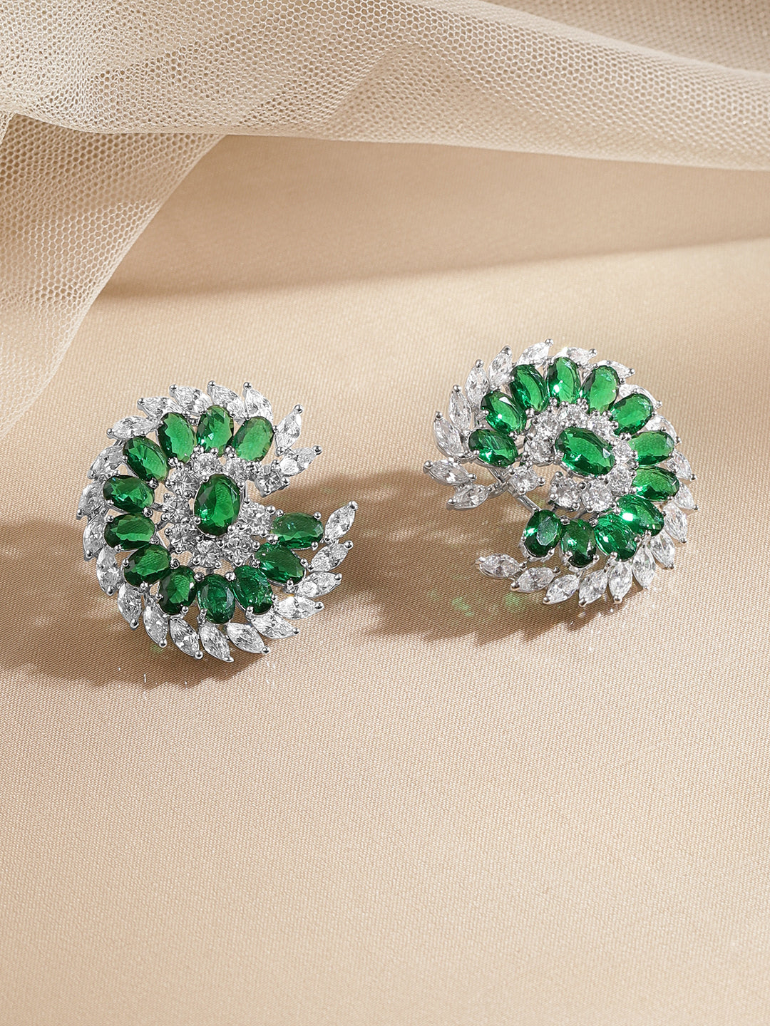 Emerald Diamond Floral Statement Stud Earrings フリーサイズ