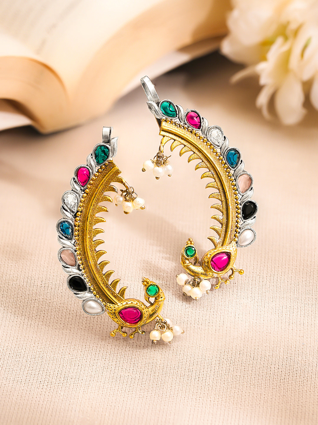 Gold Plated Brass Multicolour Kundan Pearl Dual Tone Ear Cuff Earrings フリーサイズ