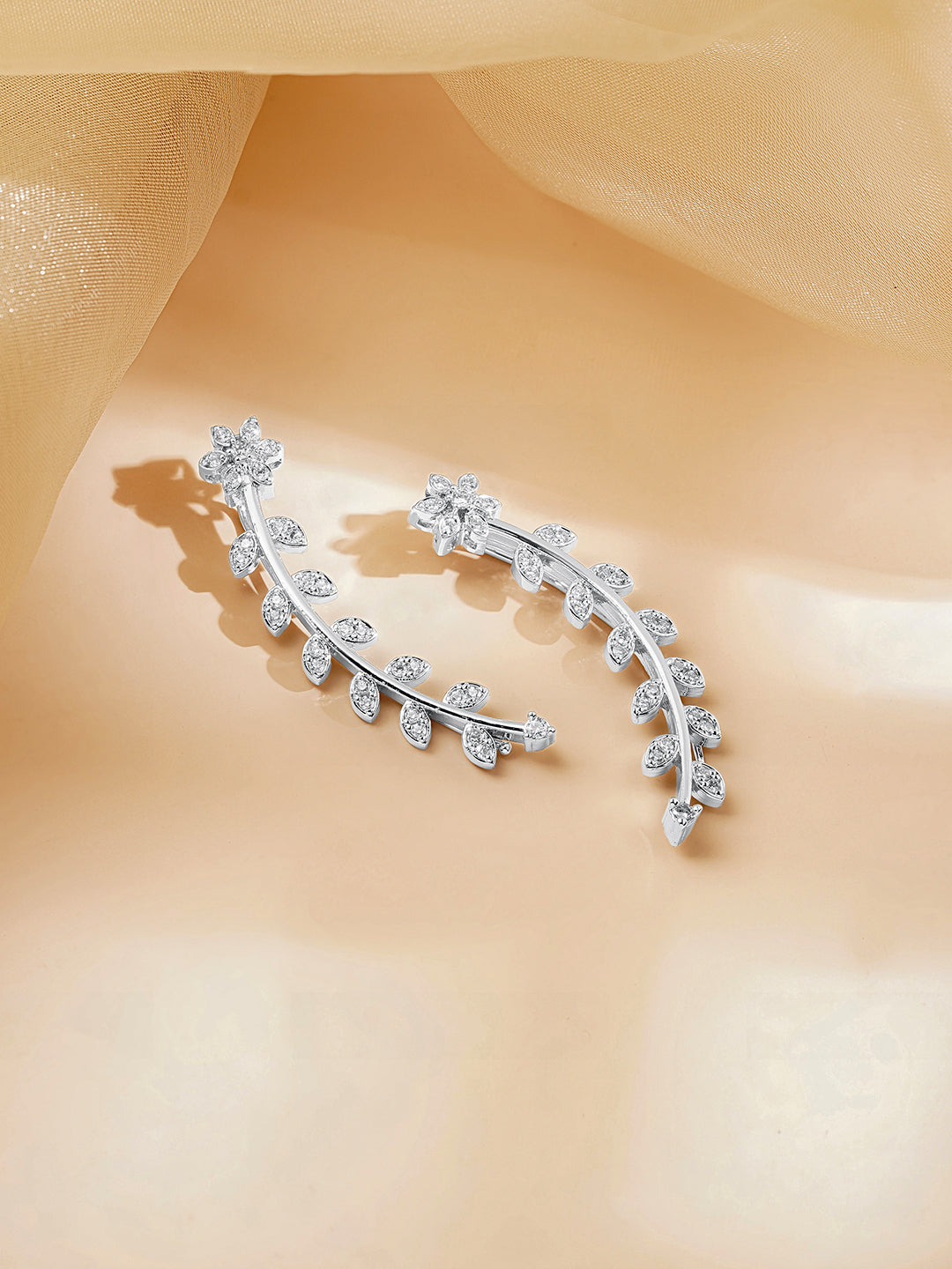 Floral Curve Silver Statement Ear Cuff フリーサイズ
