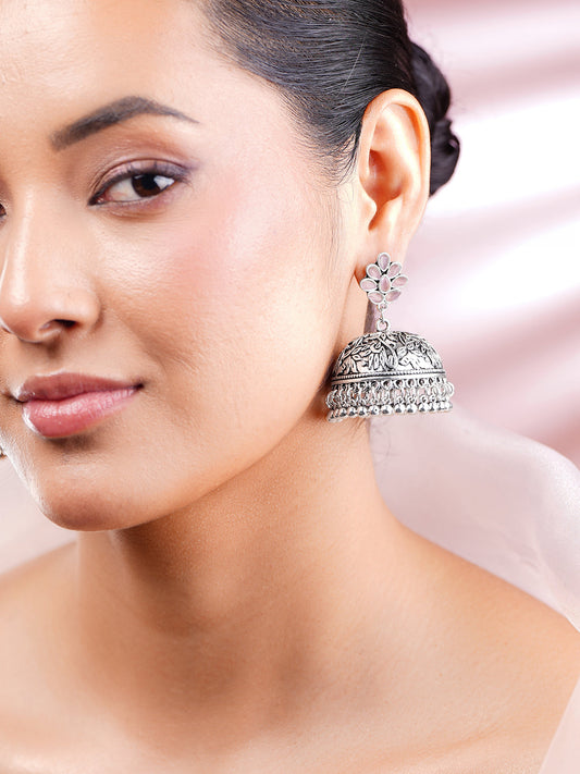 【Rubans】 Oxidised Silver-Toned Pink Enamel Floral Jhumka Earrings｜オキシダイズド シルバートーン ピンクエナメル フローラル ジュムカイヤリング