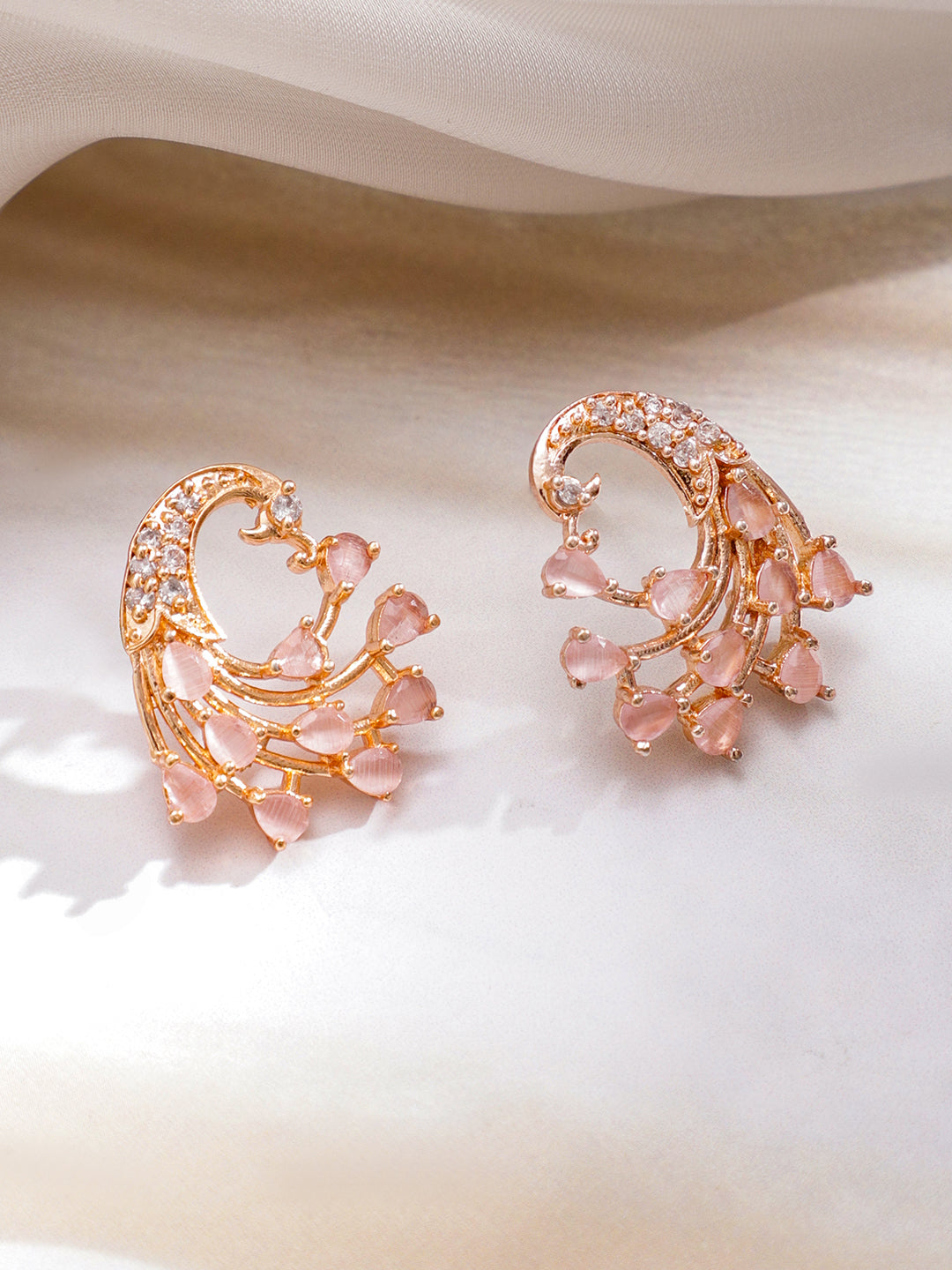 Gold Toned Pink Stud Earrings フリーサイズ