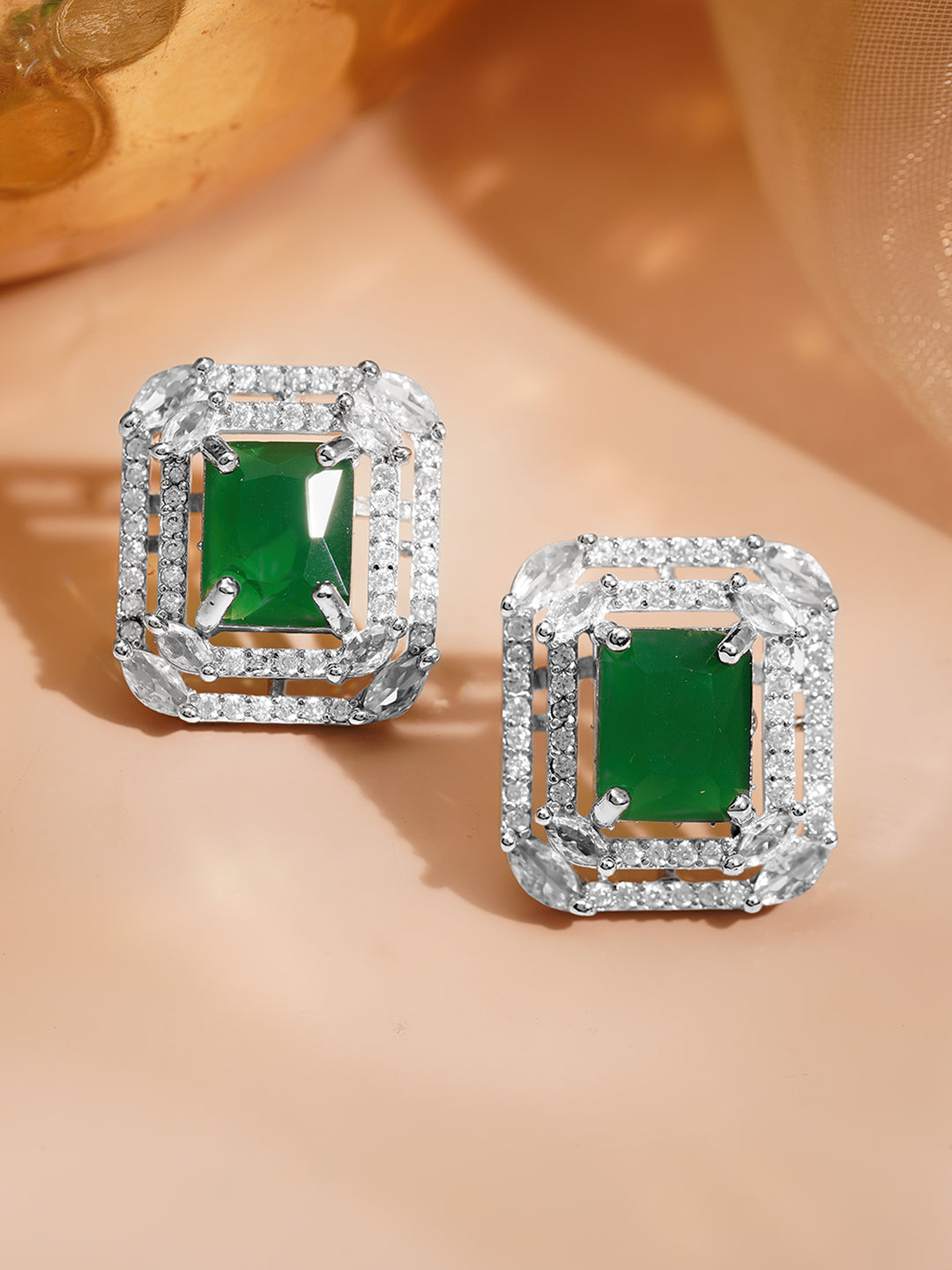 Evening Luxe Emerald Stud Earrings フリーサイズ