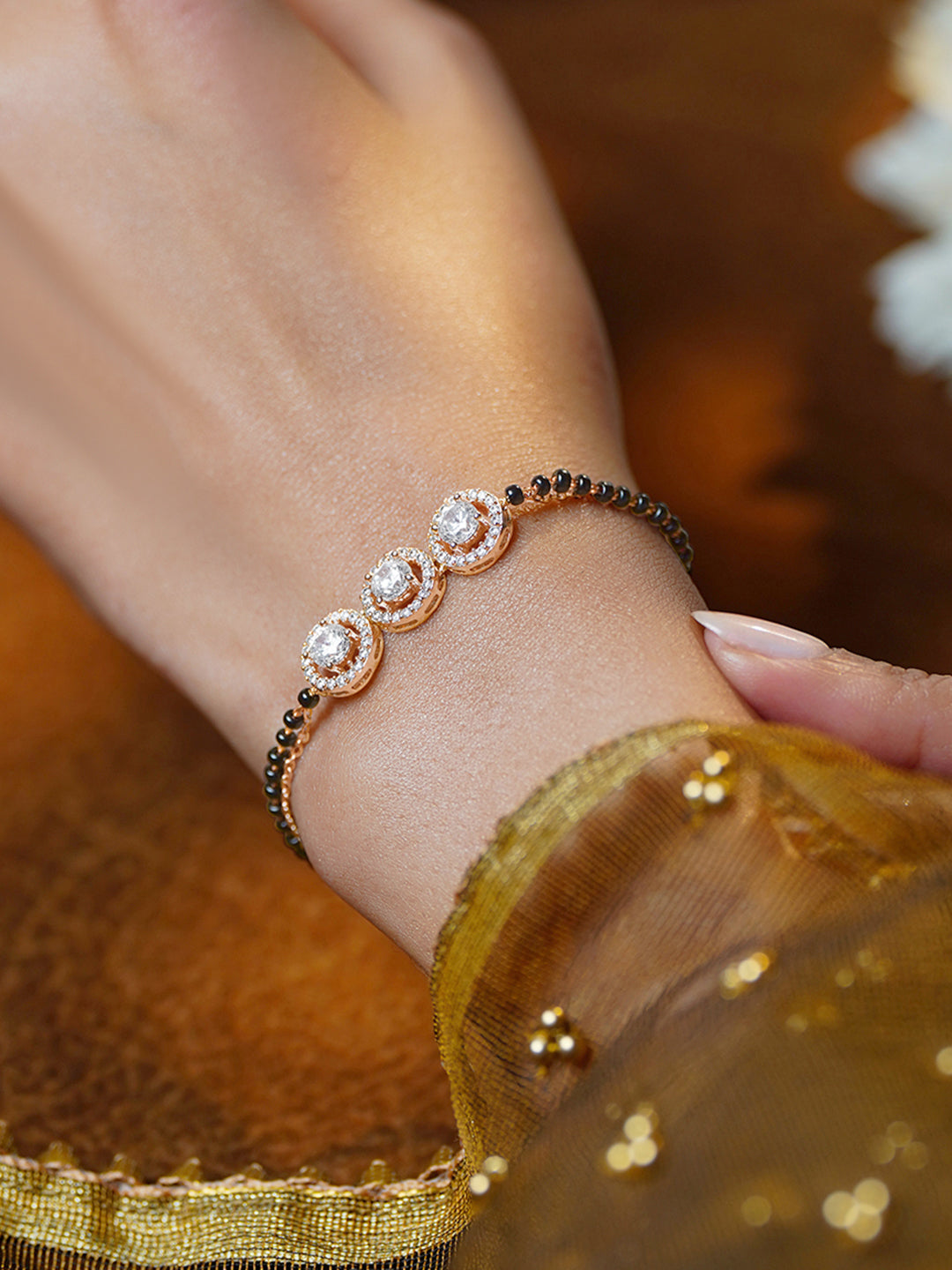【Rubans】Gold Plated American Diamond Zirconia Circular Motif Mangalsutra Bracelet｜ゴールドメッキ アメリカンダイヤモンド ジルコニア サークルモチーフ マンガルスートラ ブレスレット
