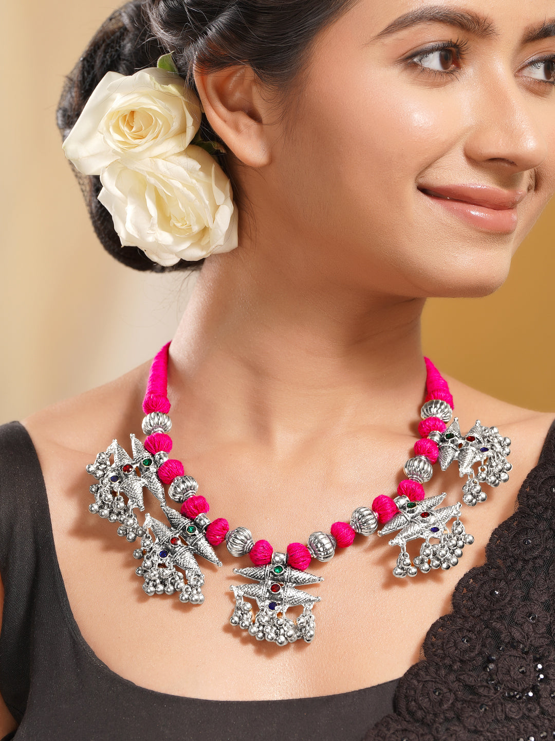 Oxidised Silver Tone Pink Thread Tribal Charm Statement Necklace フリーサイズ