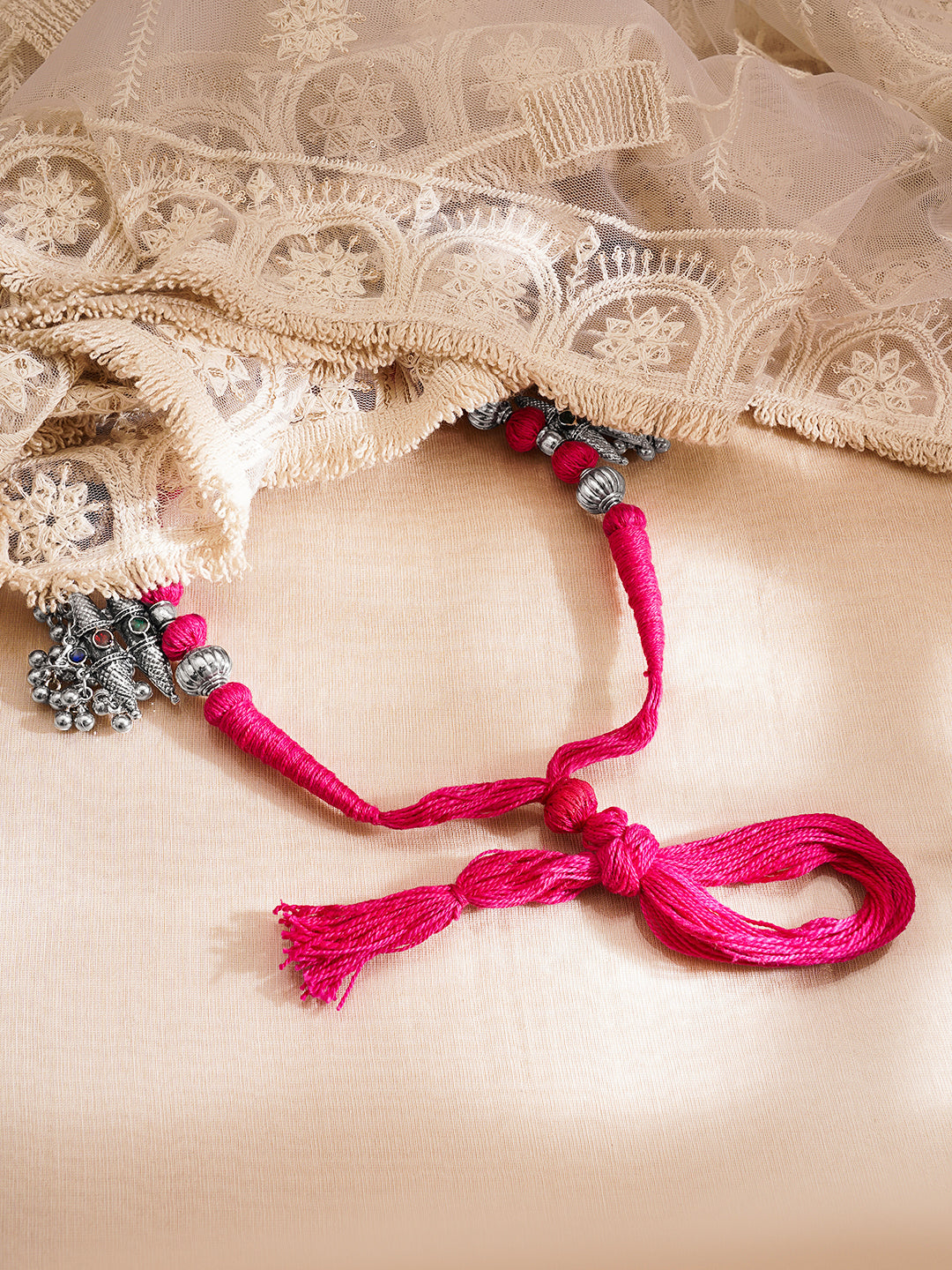 Oxidised Silver Tone Pink Thread Tribal Charm Statement Necklace フリーサイズ