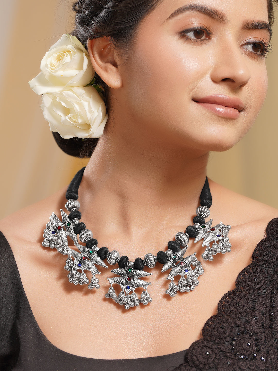 Oxidised Silver Tone Black Thread Tribal Charm Statement Necklace フリーサイズ