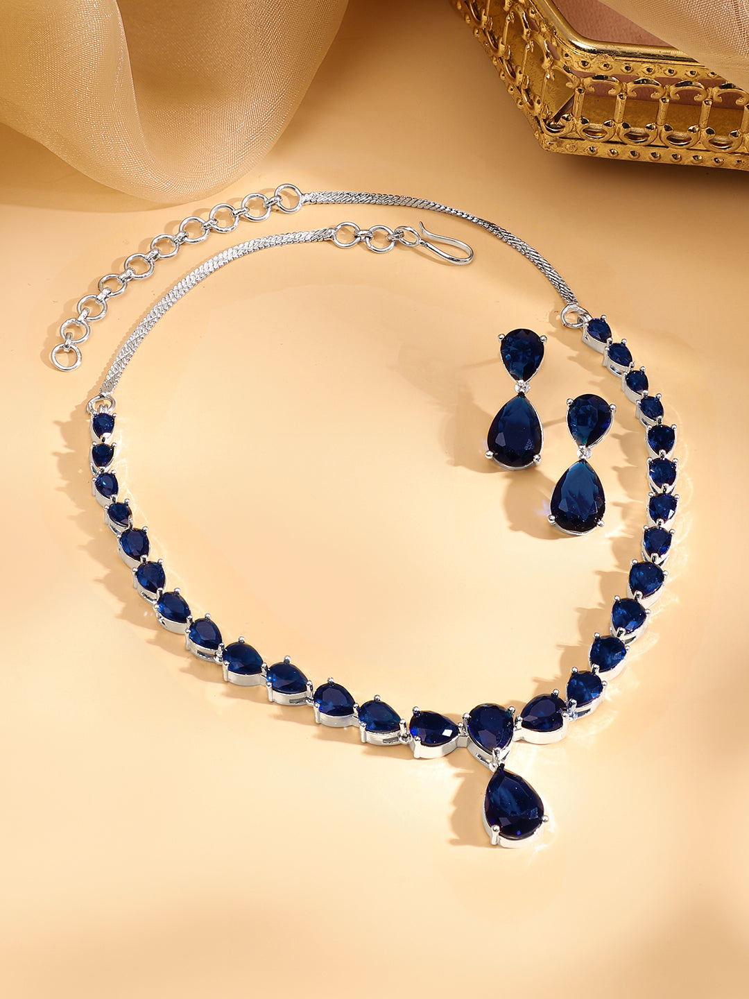 Chic Saphire Blue Necklace Set Blue
