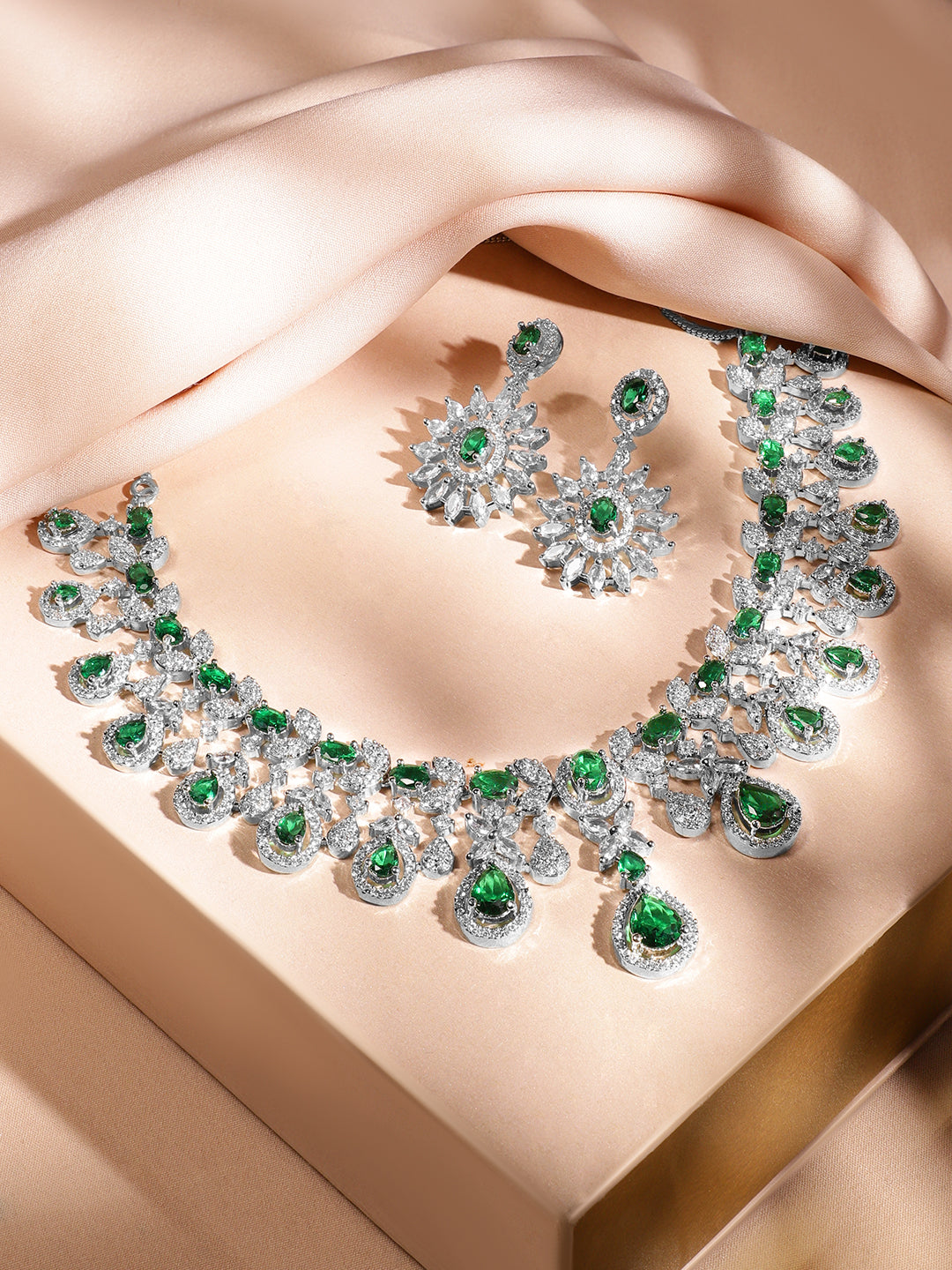 American Diamond Zirconia Green Teardrop Necklace Set フリーサイズ