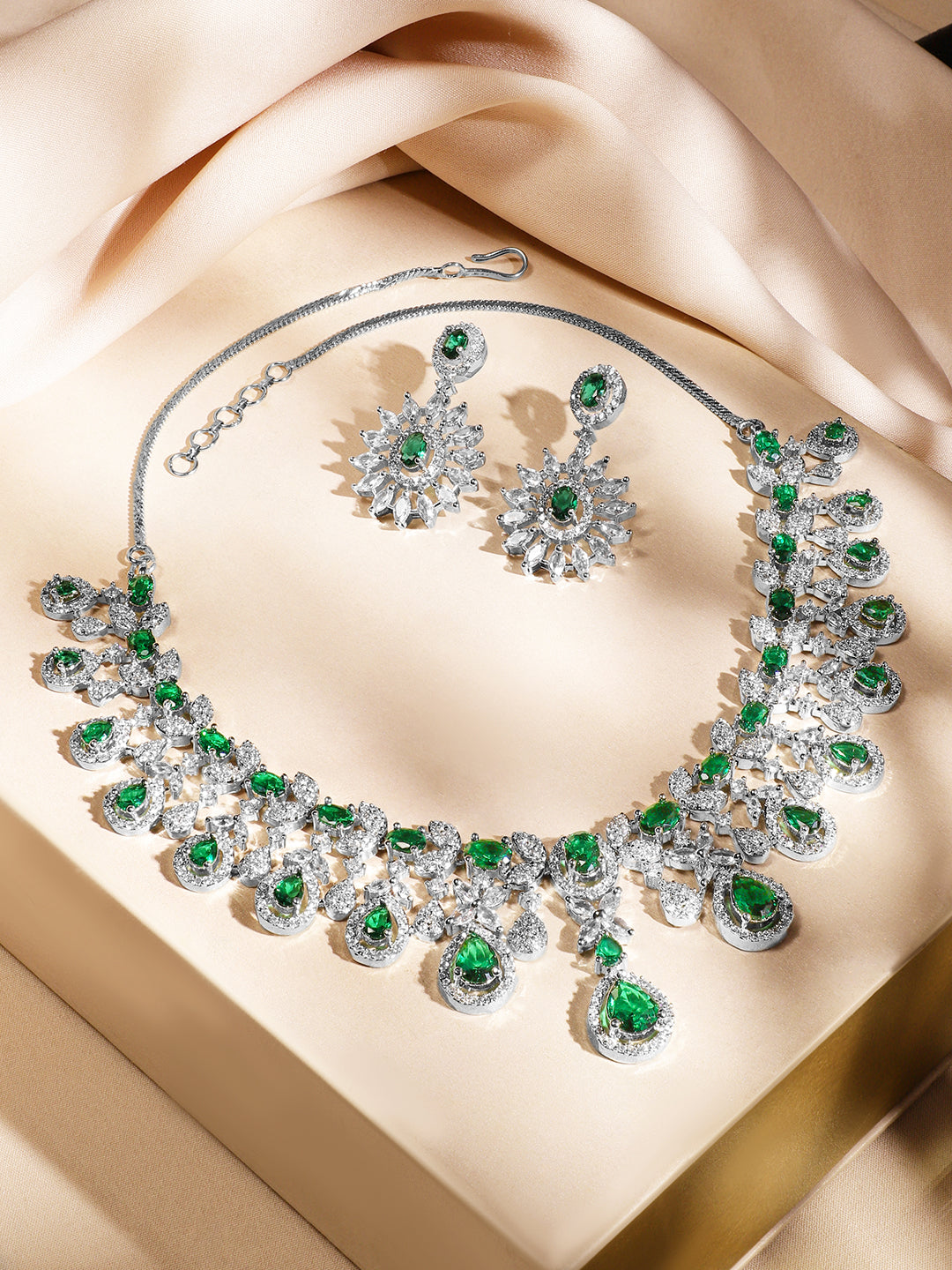 American Diamond Zirconia Green Teardrop Necklace Set フリーサイズ