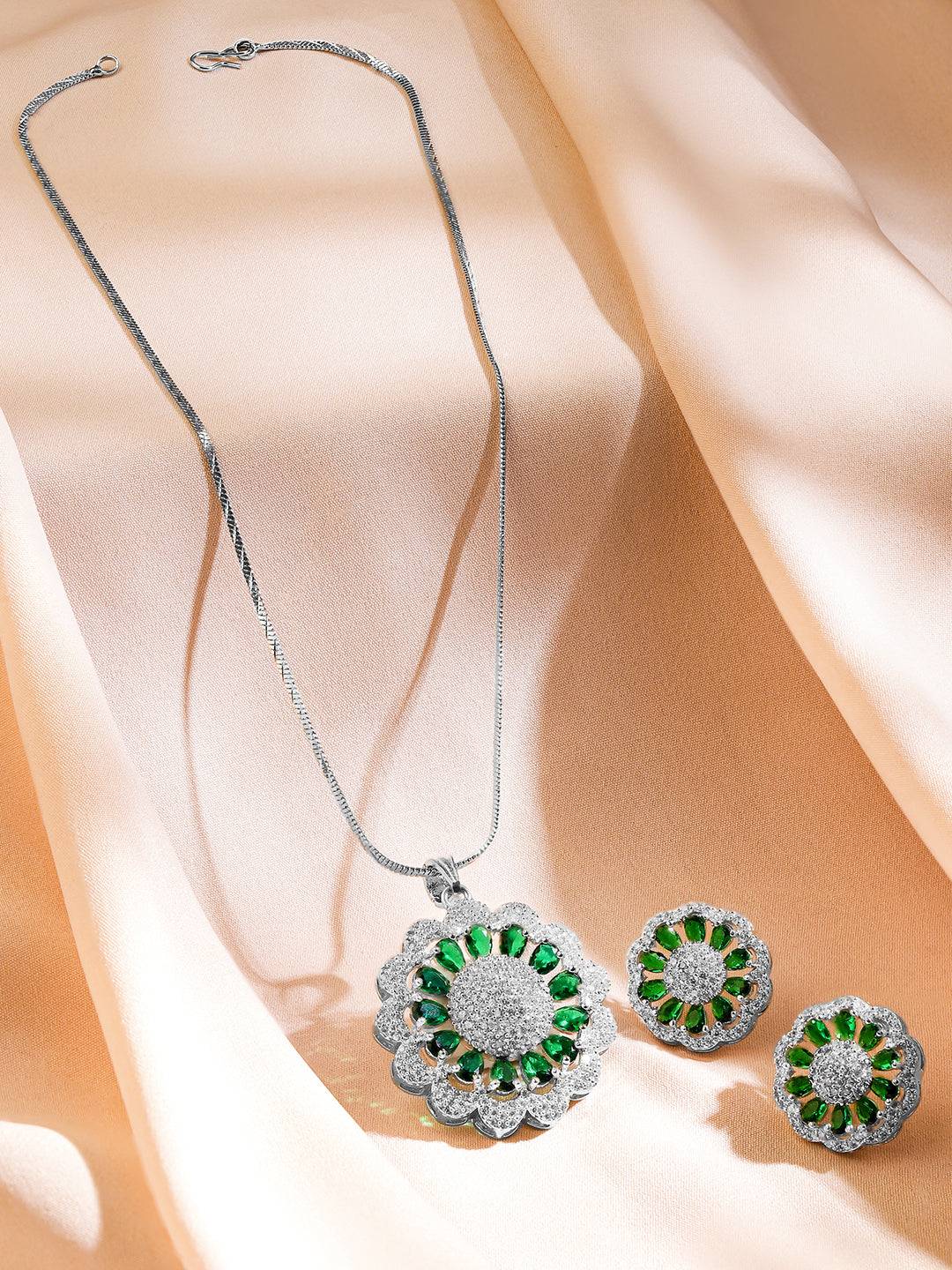 American Diamond Zirconia Floral Green Pendant Set フリーサイズ
