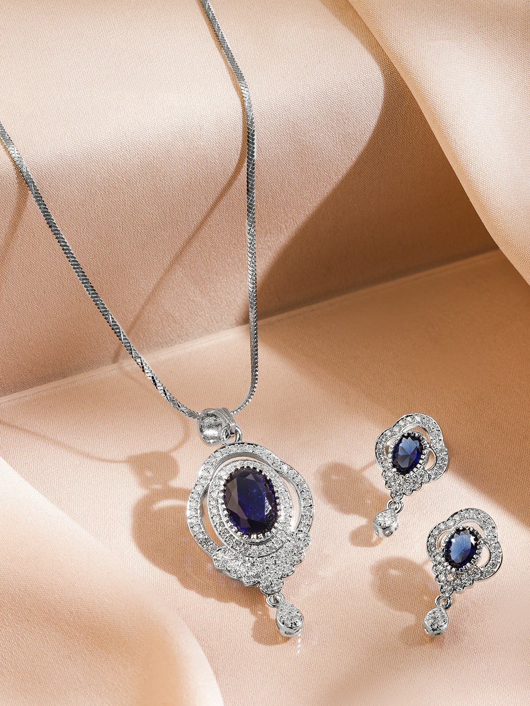 American Diamond Zirconia Necklace Set With Blue Sapphire フリーサイズ