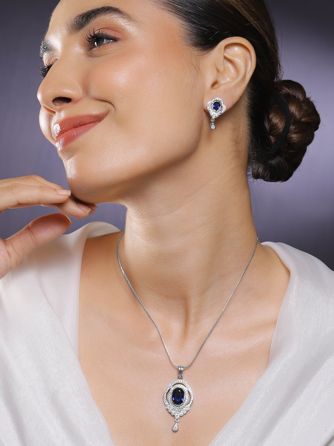 American Diamond Zirconia Necklace Set With Blue Sapphire フリーサイズ
