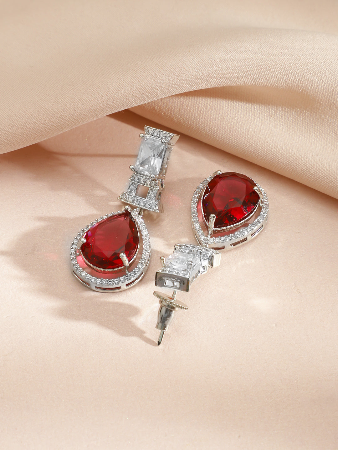 Ruby Glow American Diamond Zirconia White Necklace Set フリーサイズ