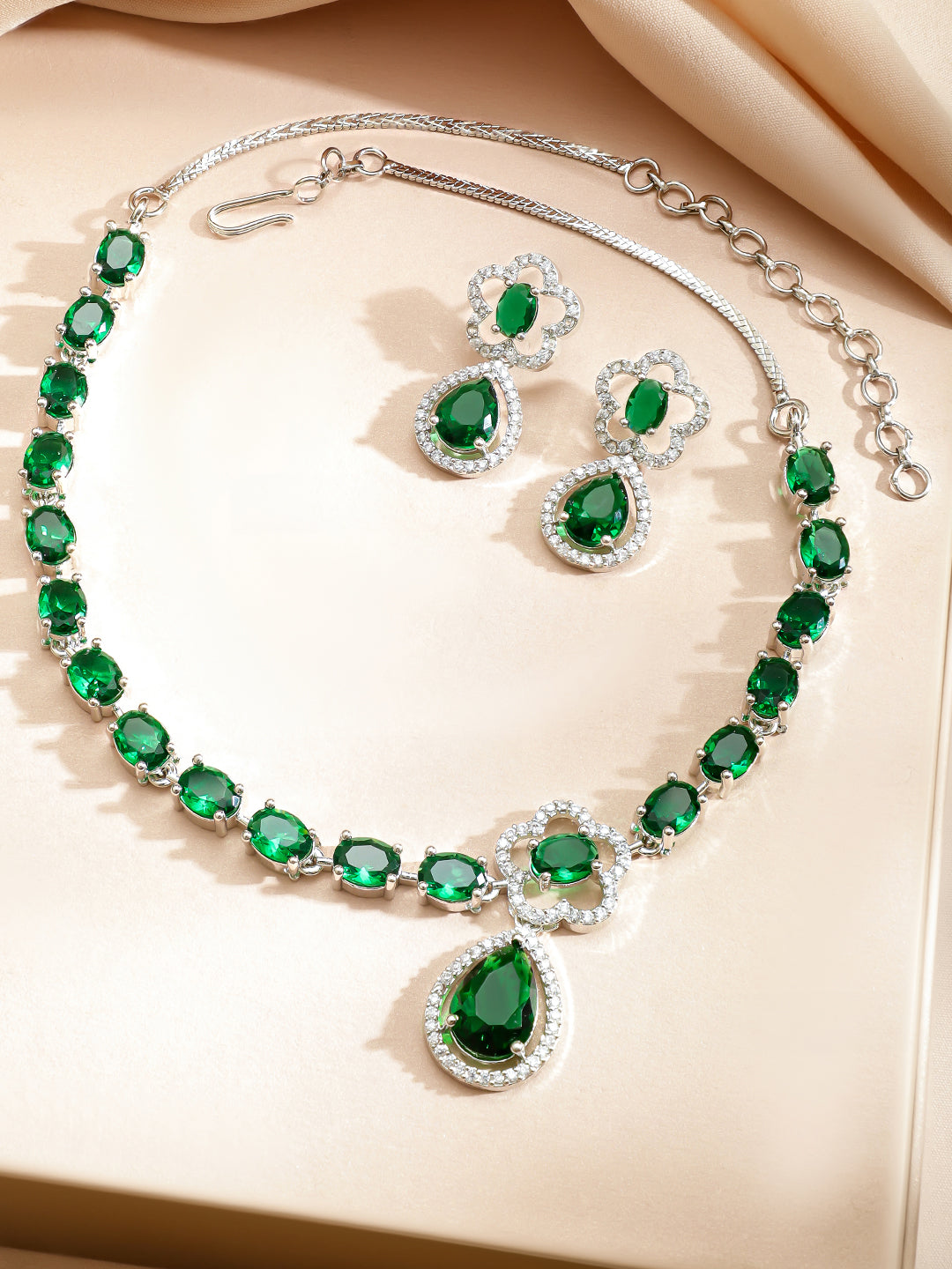 Enchanted Emerald Necklace Set フリーサイズ
