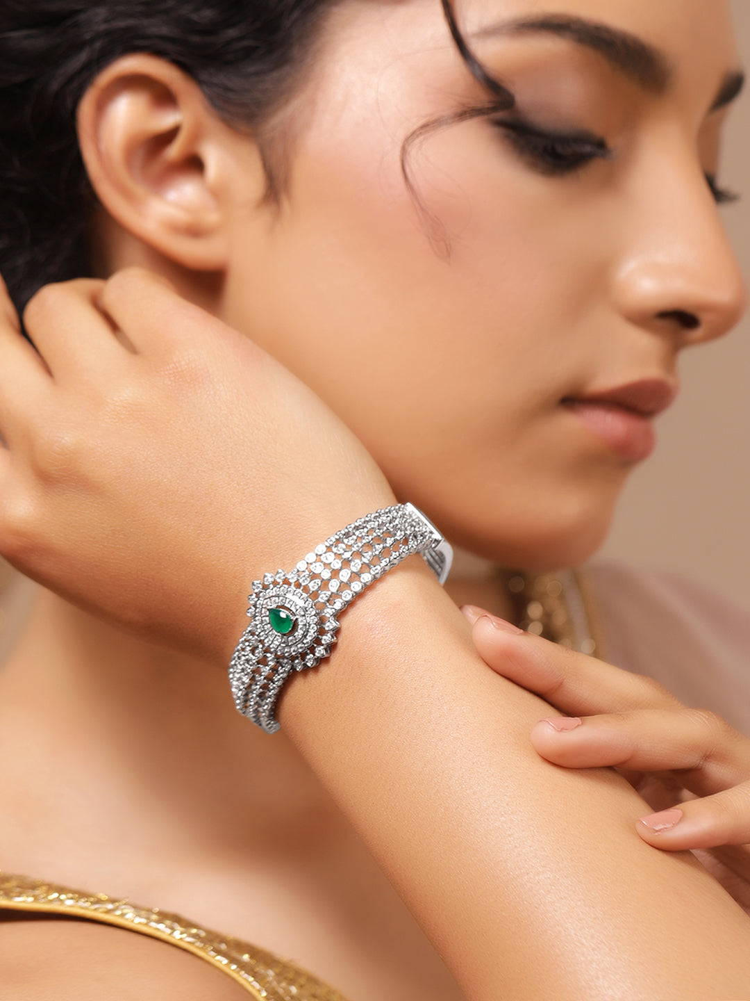 Rubans Women Brass Cubic Zirconia Rhodium-Plated Bangle-Style Bracelet フリーサイズ
