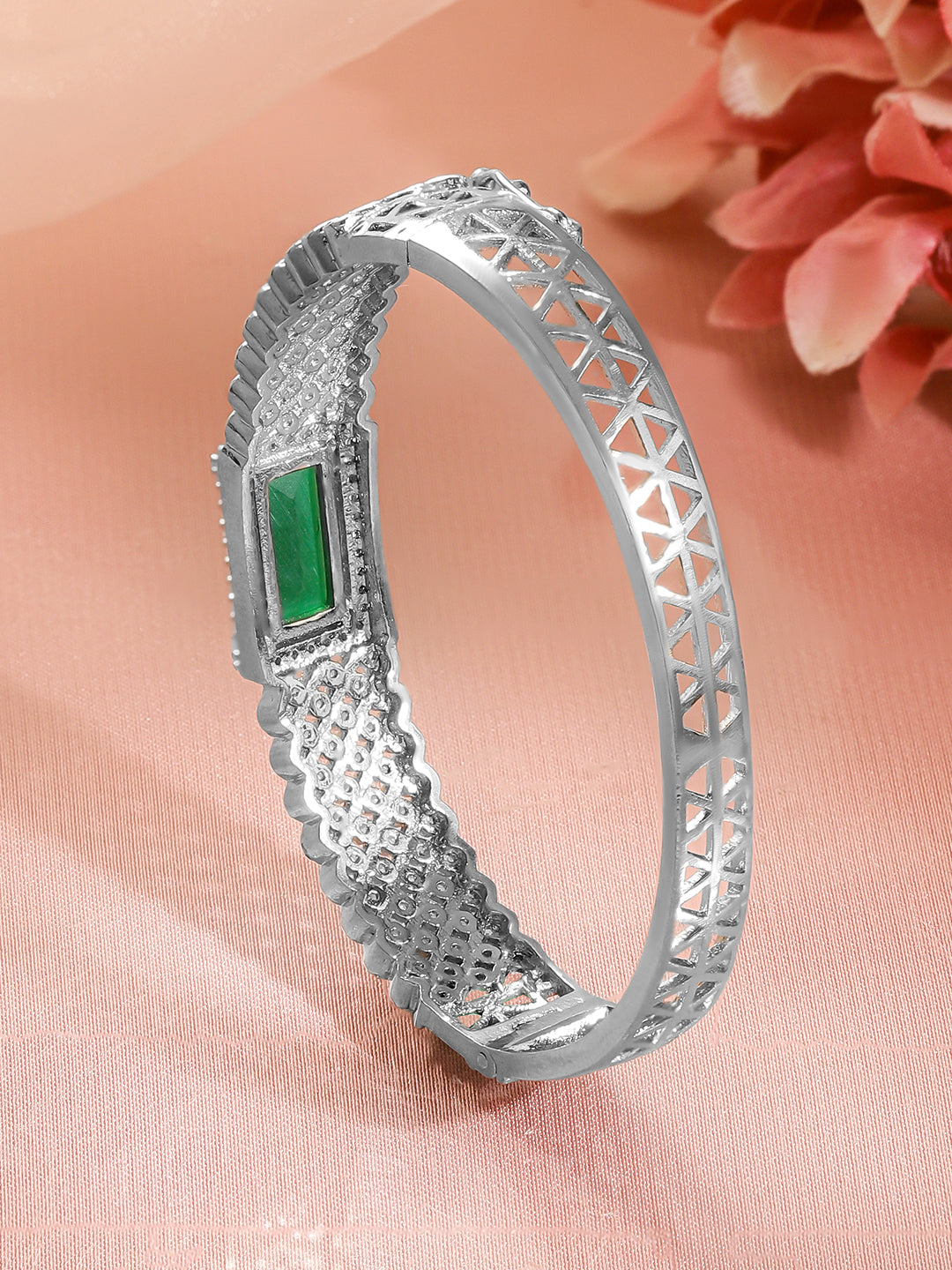 Rubans Women Brass Cubic Zirconia Handcrafted Rhodium-Plated Bangle-Style Bracelet フリーサイズ