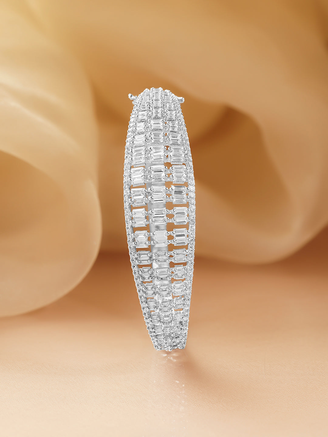 Timeless Cubic Zirconia Statement Bracelet フリーサイズ