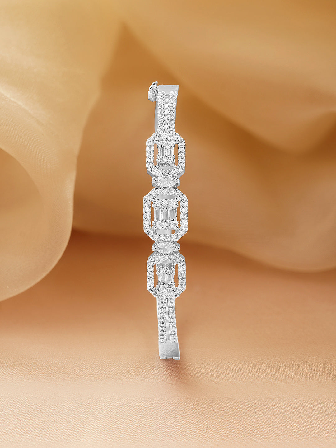 Timeless Cubic Zirconia Statement Bracelet フリーサイズ