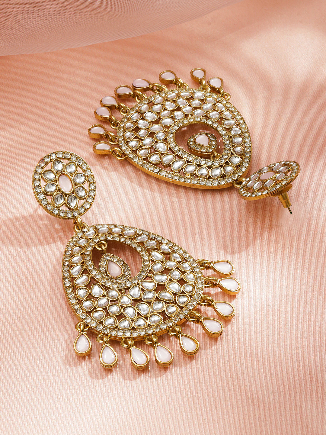 Royal Blush Dangler Earrings フリーサイズ