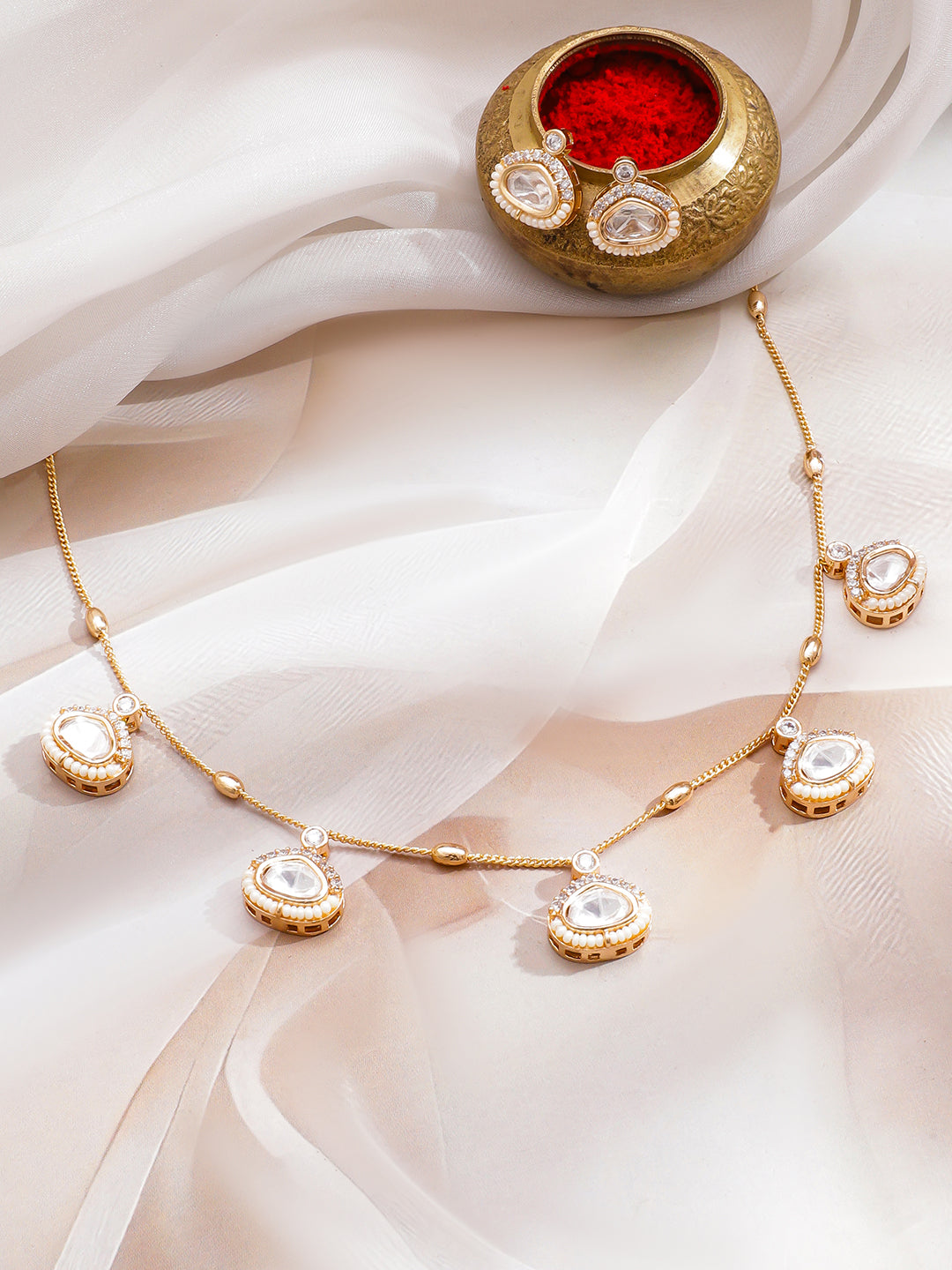 Dewdrops Kundan Necklace Set フリーサイズ