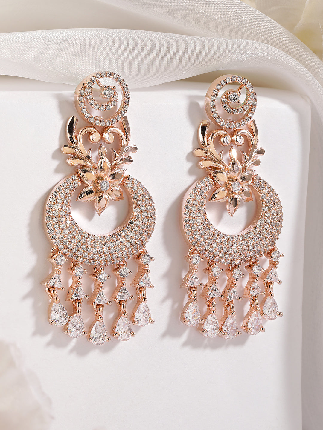 【Rubans】 Zircon Studded Handcrafted Rose Gold Plated Floral Chandbali Earrings｜ジルコン ハンドクラフト ローズゴールドメッキ フローラル シャンドバリ イヤリング