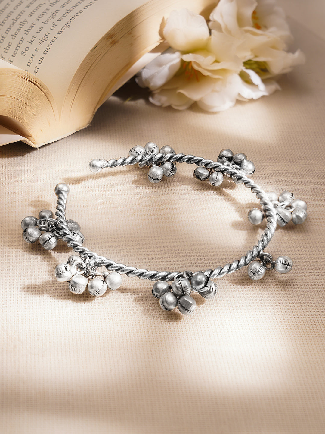 Antique Oxidised Twisted Kada Bracelet フリーサイズ
