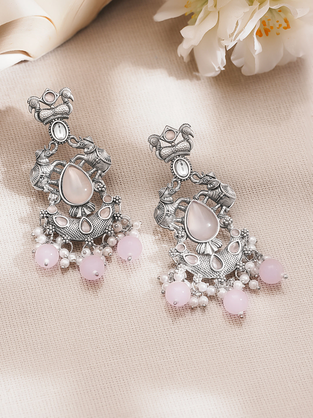 Oxidised Silver Tone Brass Pink Bead Pearl Elephant Motif Chandelier フリーサイズ