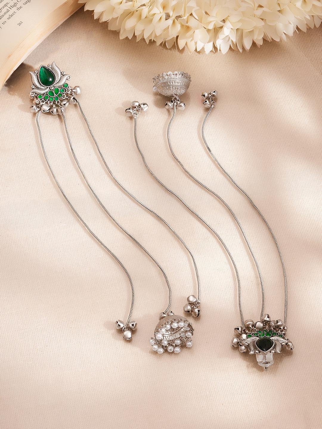 【Rubans】 Oxidised Kashmiri Green Charm Long Chain Dangler Jhumka Earrings｜オキシダイズド カシミール グリーンチャーム ロングチェーン ジュムカ