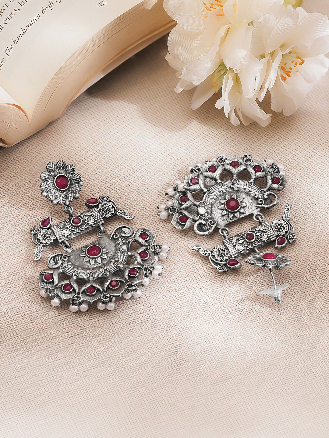 Rubans Oxidised Silver Plated Brass Ruby Red Pearl Chandbali Earrings フリーサイズ